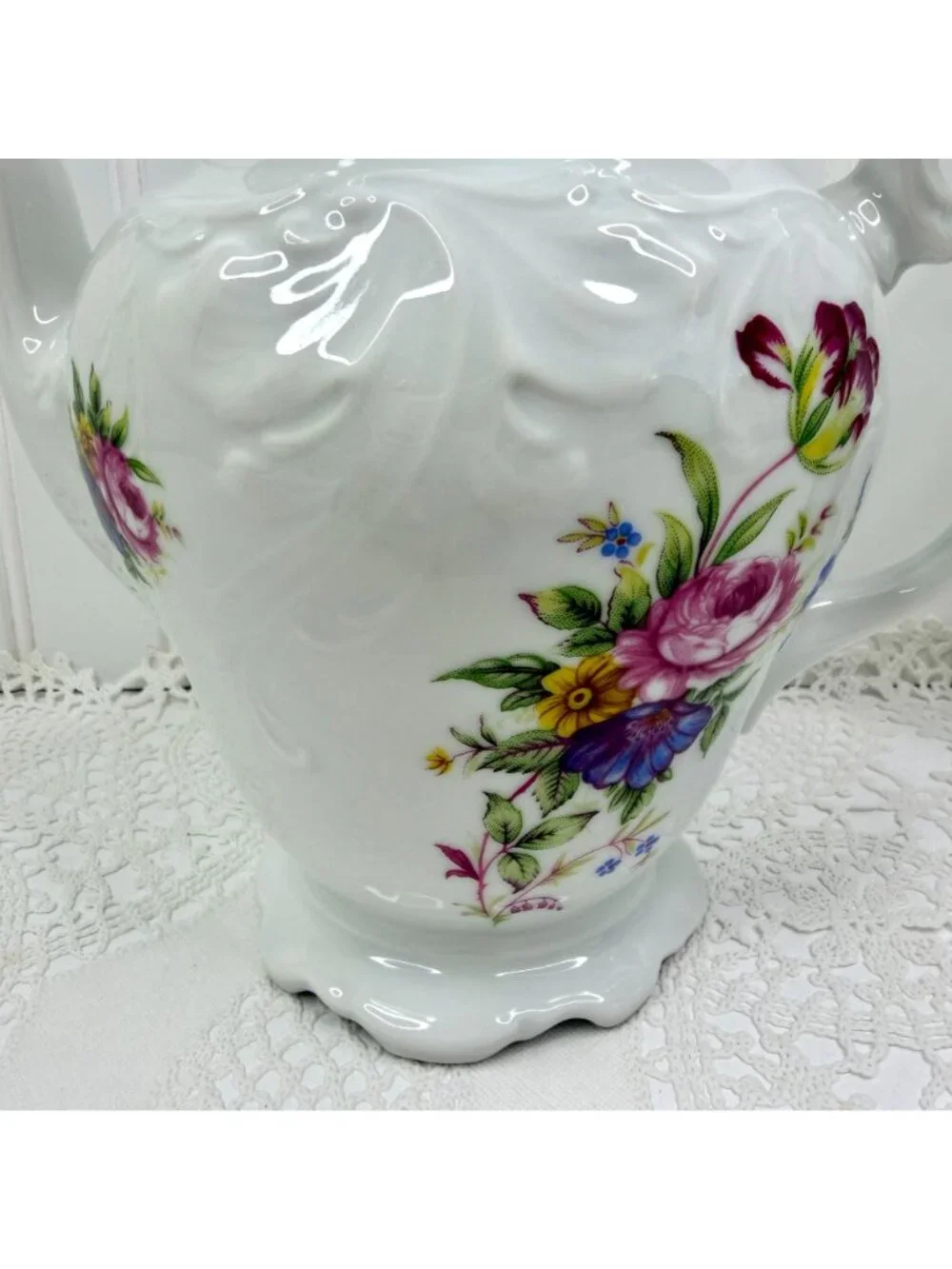 Vtg Royal Kent Poland Floral Teapot Porcelain Coffee Pot Rose Gold Trim Embossed